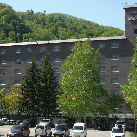 Hotel Sankeien Sapporo Extérieur photo