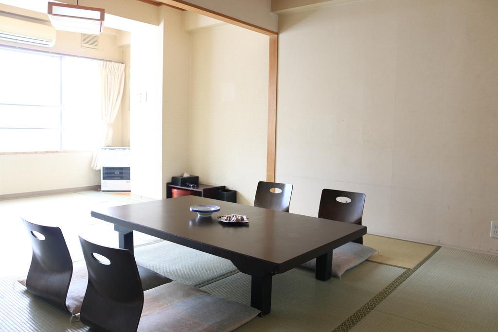 Hotel Sankeien Sapporo Chambre photo