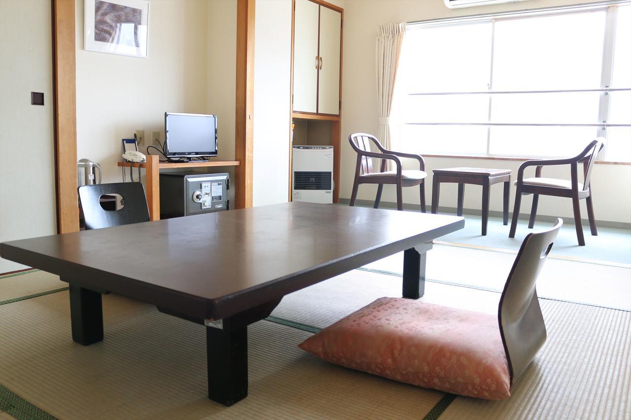 Hotel Sankeien Sapporo Extérieur photo